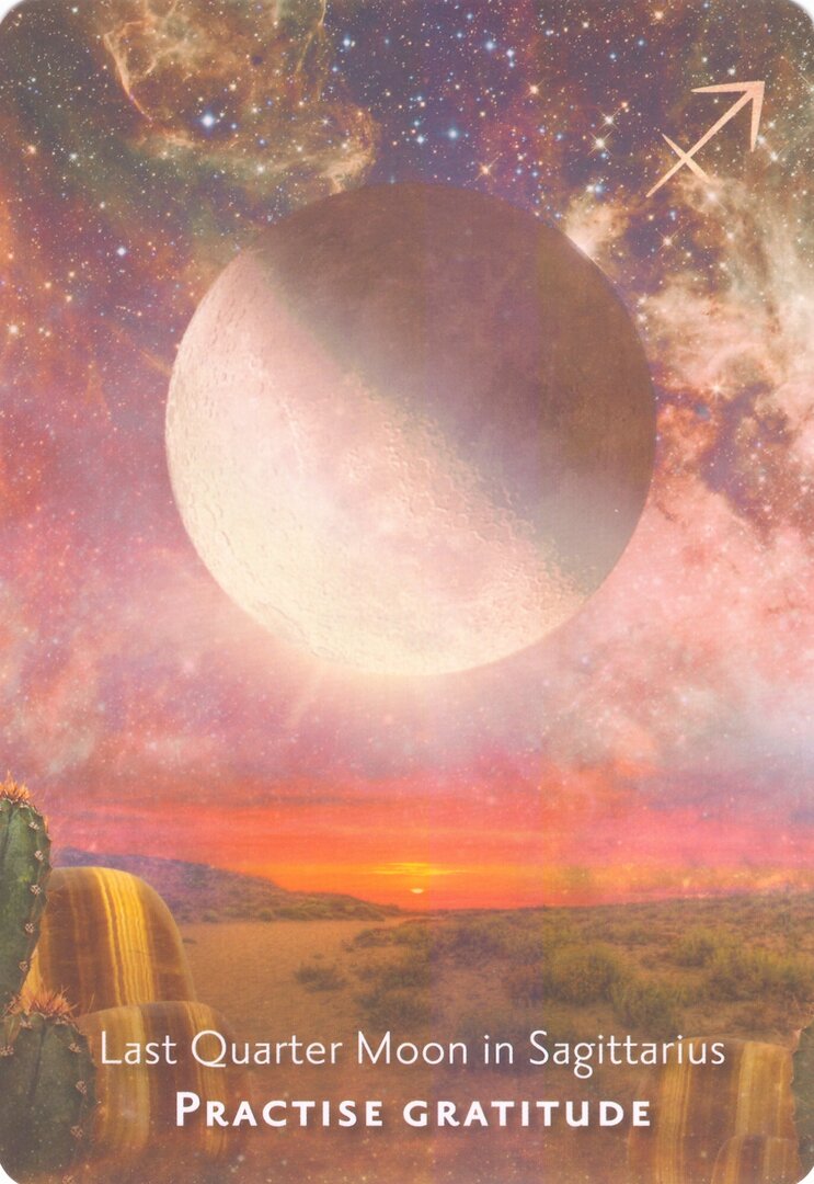Last Quarter Moon in Sagittarius — Moonology Manifestation Oracle
