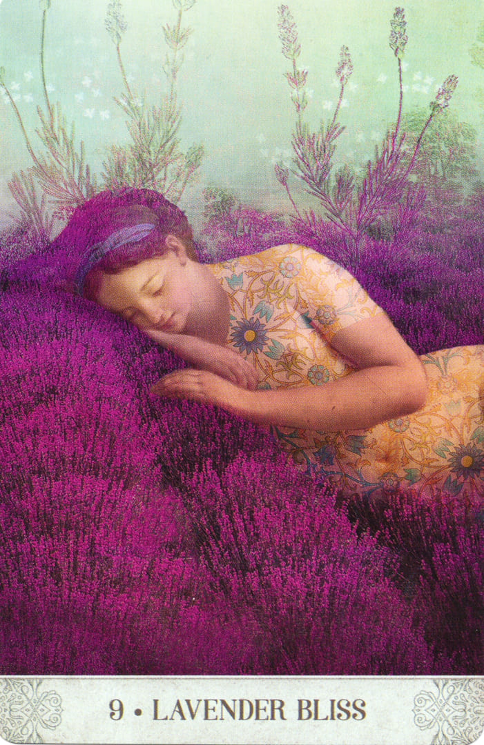9. BENDICIÓN DE LAVANDA — Botanical Dreams Oracle