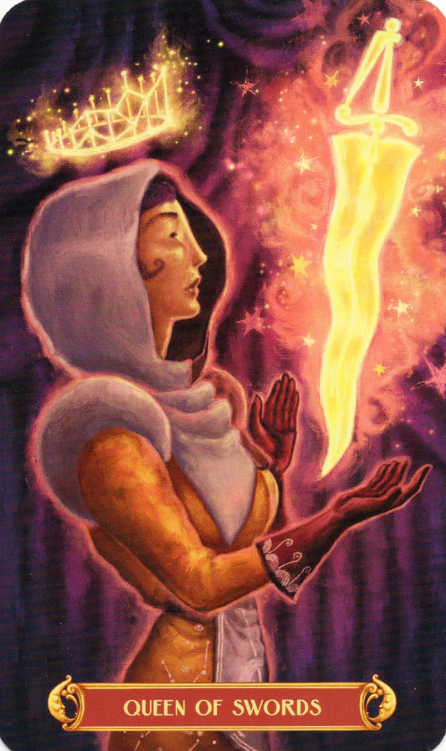 Queen of Swords — Cirque du Tarot