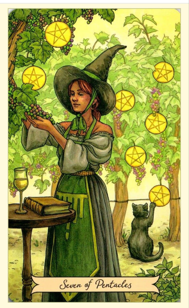 Siete de Oros — Everyday Witch Tarot