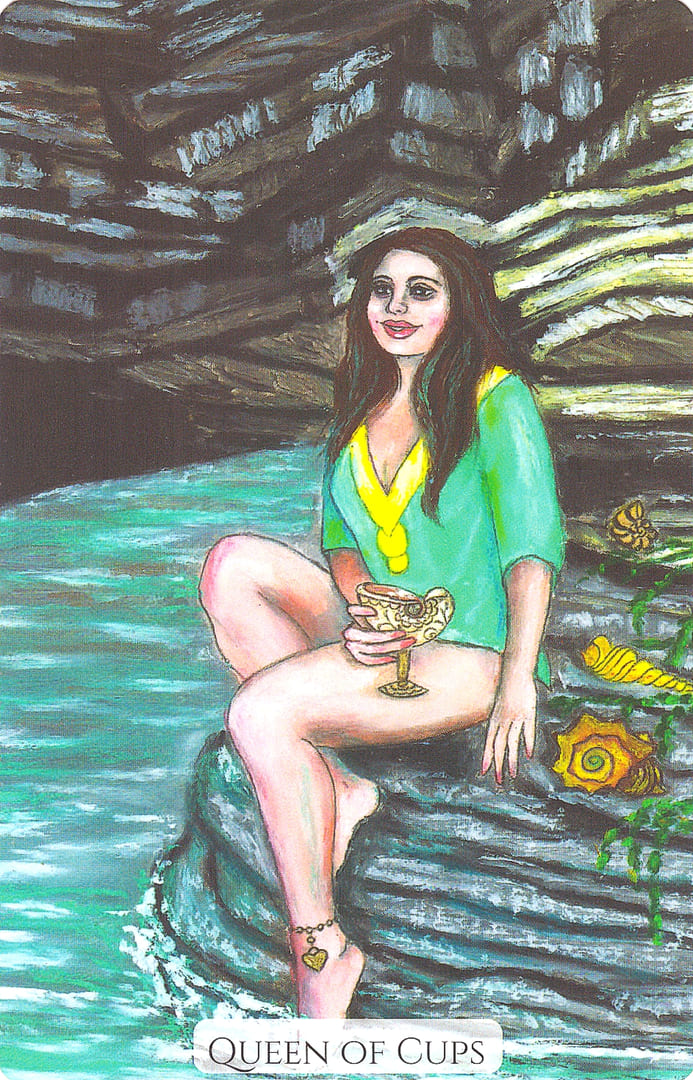 Queen of Cups — Modern Love Tarot