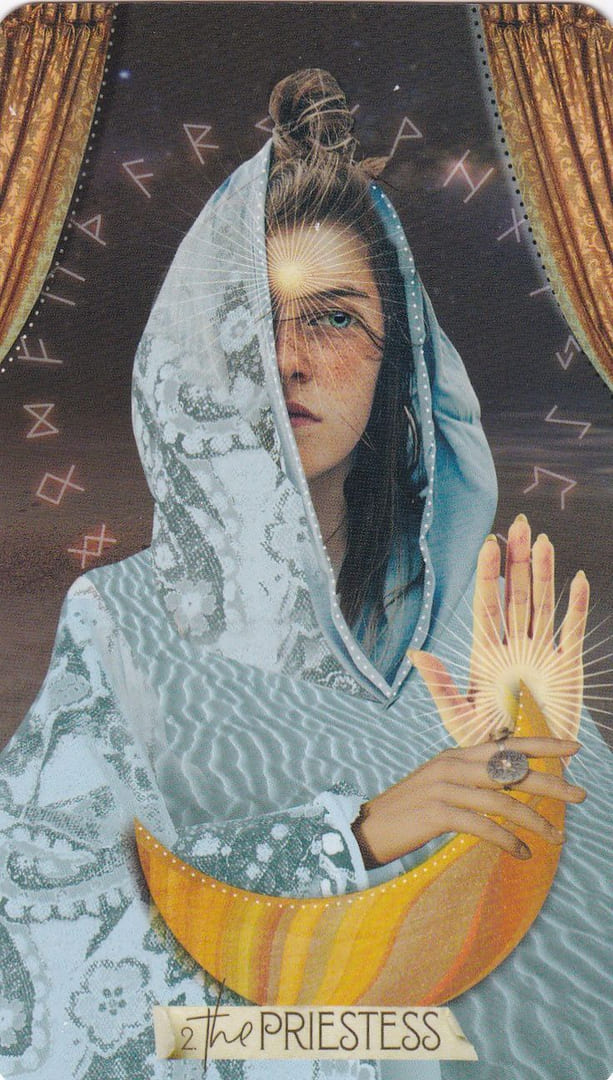 La Sacerdotisa — Tarot de las Musas