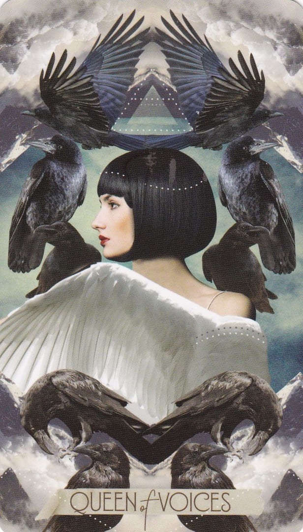 Reina de Espadas — Tarot de las Musas